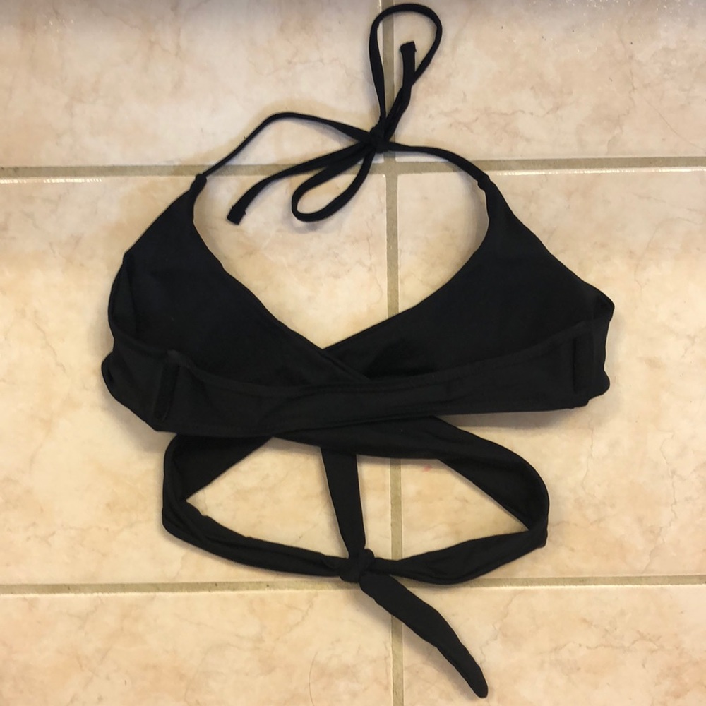 Wrap Halter Swimming Top - Picture 2 of 2